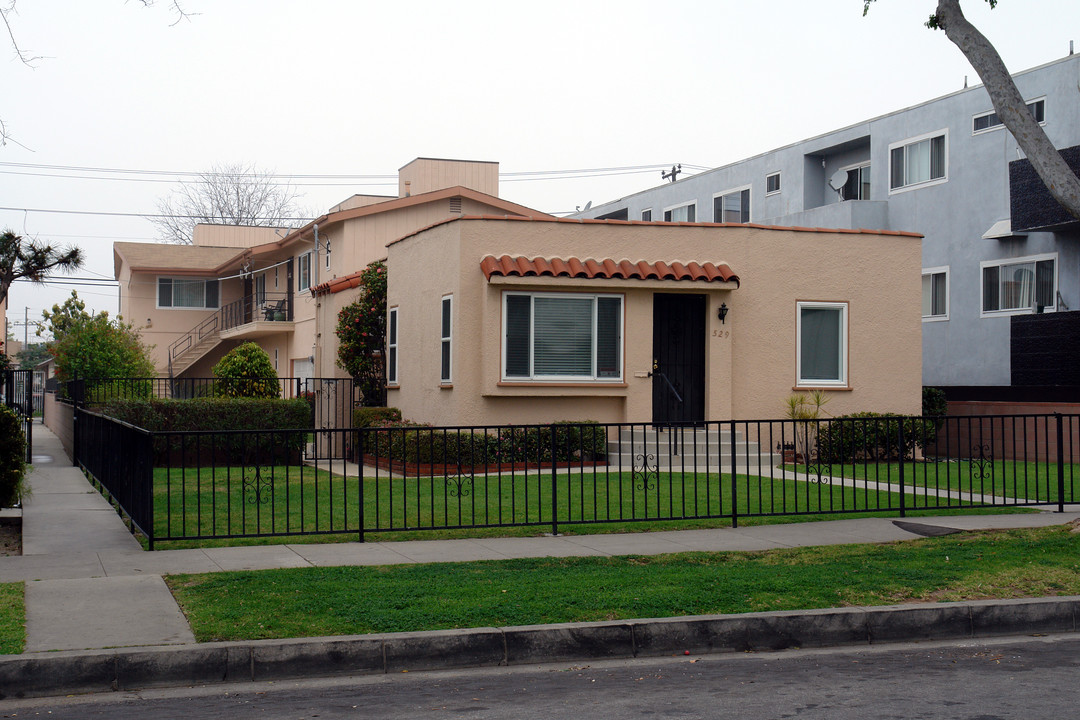 529 S Osage Ave in Inglewood, CA - Building Photo