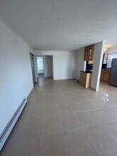 7508 Kiesel Terrace in North Bergen, NJ - Foto de edificio - Building Photo