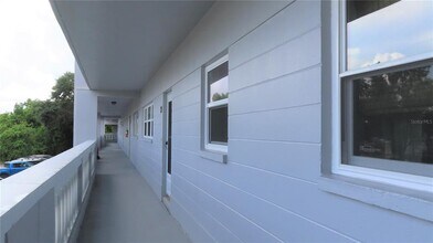 2295 Americus Blvd E in Clearwater, FL - Building Photo - Building Photo