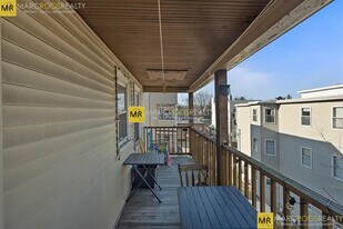 361 Washington St, Unit 3 in Somerville, MA - Building Photo