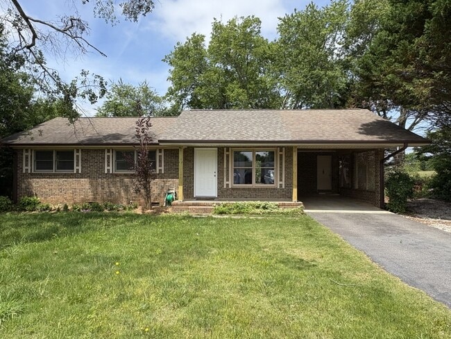 property at 4077 Brookfield Dr