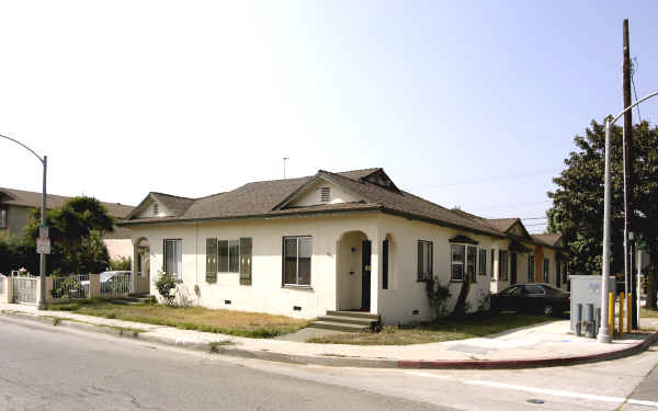 2801-2803 W Ramona Rd in Alhambra, CA - Building Photo