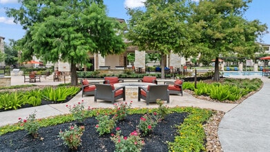 THE ABBEY AT PRESERVE WAY in Tomball, TX - Building Photo - Building Photo