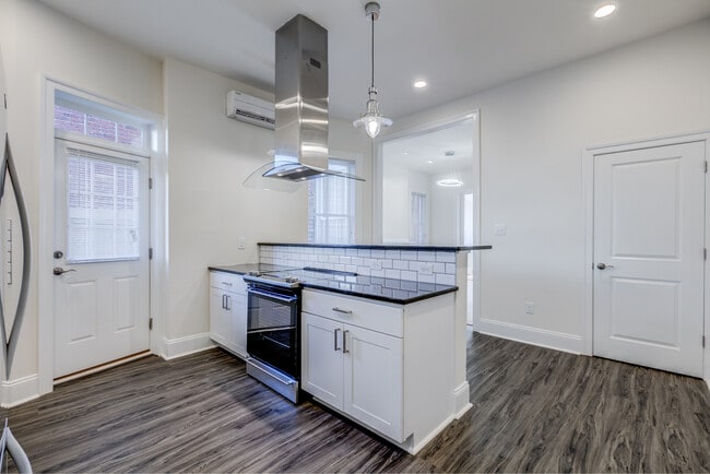 property at 2606 W Main St