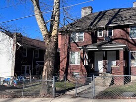 1205 Sarah St, Unit B in Homestead, PA - Building Photo