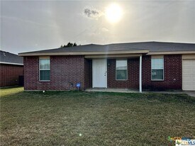 4410 Mustang Dr in Killeen, TX - Building Photo