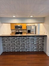 2273 Burnway Rd in Haines City, FL - Foto de edificio - Building Photo