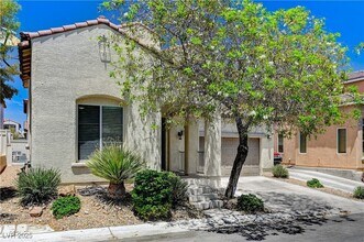 9174 W Brilliant Prairie Ct in Las Vegas, NV - Foto de edificio - Building Photo