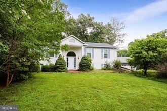 11821 Sinclair Ln in Manassas, VA - Building Photo - Building Photo