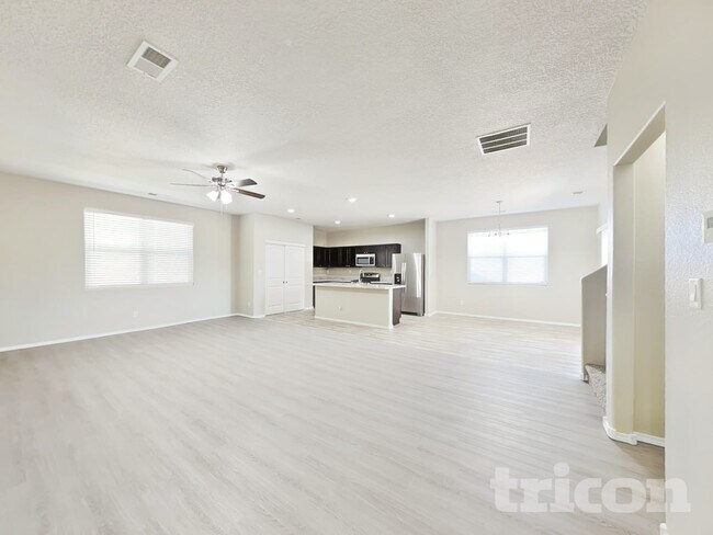 5 Dos Hermanas Ct in Los Lunas, NM - Building Photo - Building Photo