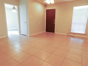 3510 Sagebrush Dr in Denton, TX - Building Photo - Building Photo