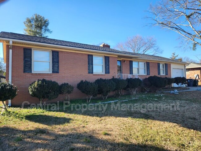 103 Fairhaven Dr in Taylors, SC - Building Photo - Building Photo