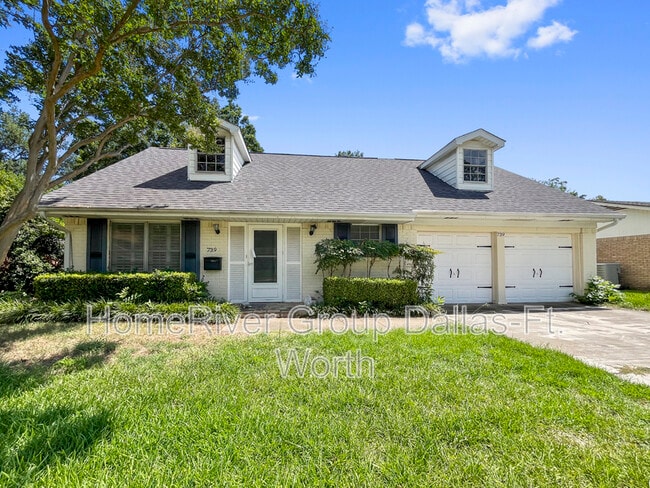 739 Loganwood Ave