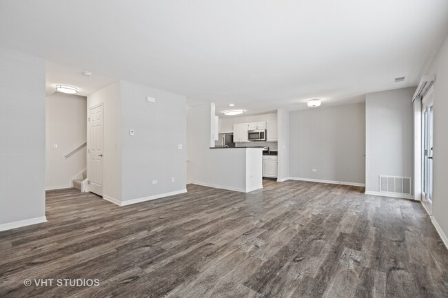 364 Haydn Ct-Unit -364 in Wheaton, IL - Building Photo - Building Photo