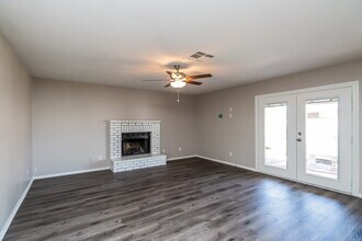 736 W El Prado Rd in Chandler, AZ - Building Photo - Building Photo