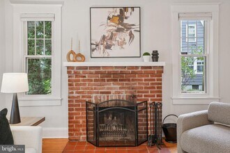 2439 Monroe St NE in Washington, DC - Building Photo - Building Photo