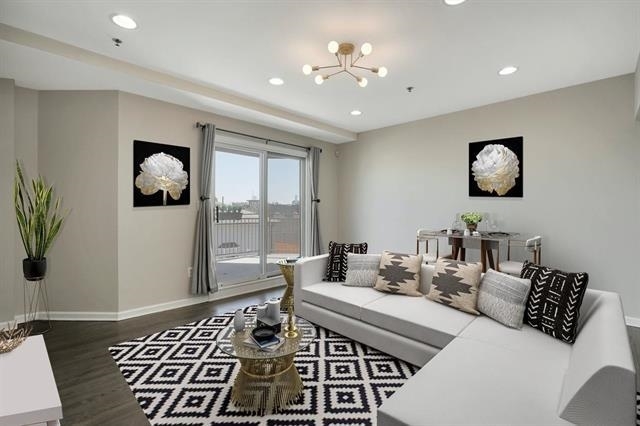 property at 920 Jefferson St