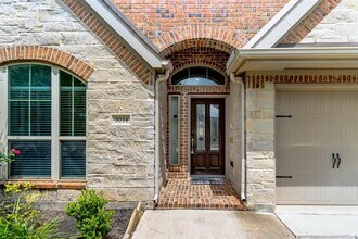 3034 Hickory Springs Ln in Rosenberg, TX - Foto de edificio - Building Photo