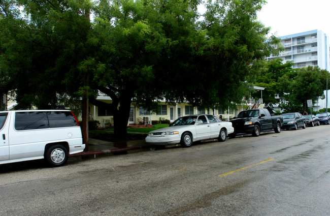 1000 Lenox Ave in Miami Beach, FL - Building Photo - Building Photo