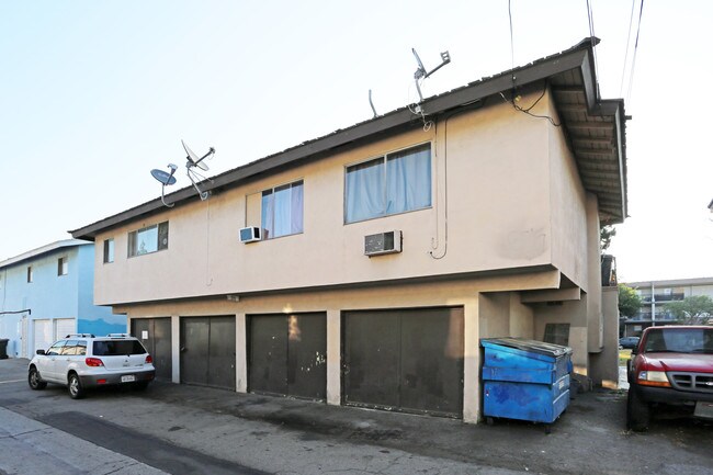 12151 Adrian St in Garden Grove, CA - Building Photo - Building Photo