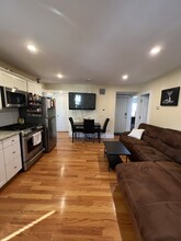 30 Cambridge Ter, Unit 1 in Cambridge, MA - Building Photo - Building Photo
