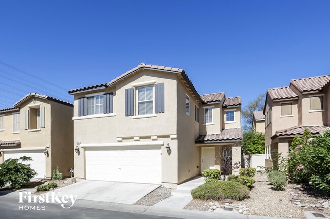 5681 Woods Crossing St in Las Vegas, NV - Foto de edificio - Building Photo