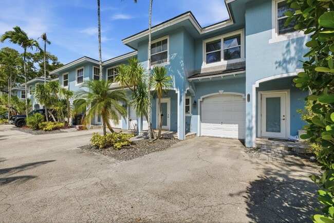 property at 710 SW 4th Ave