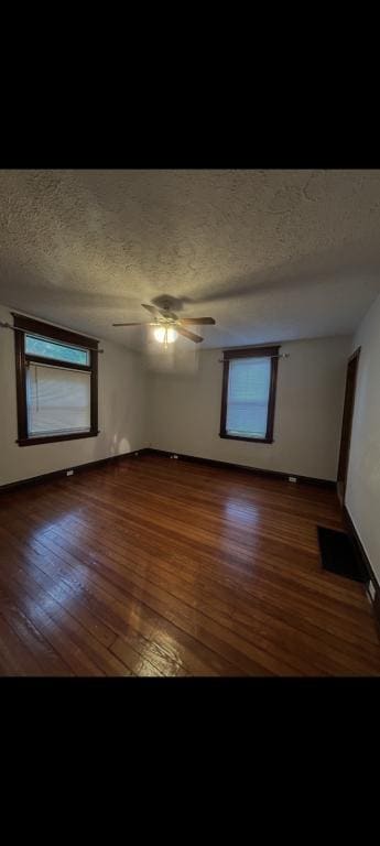 5842 St Elmo Ave in Cincinnati, OH - Building Photo - Building Photo