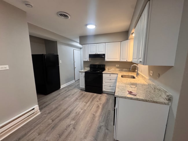 property at 3115-3125 W 79th St