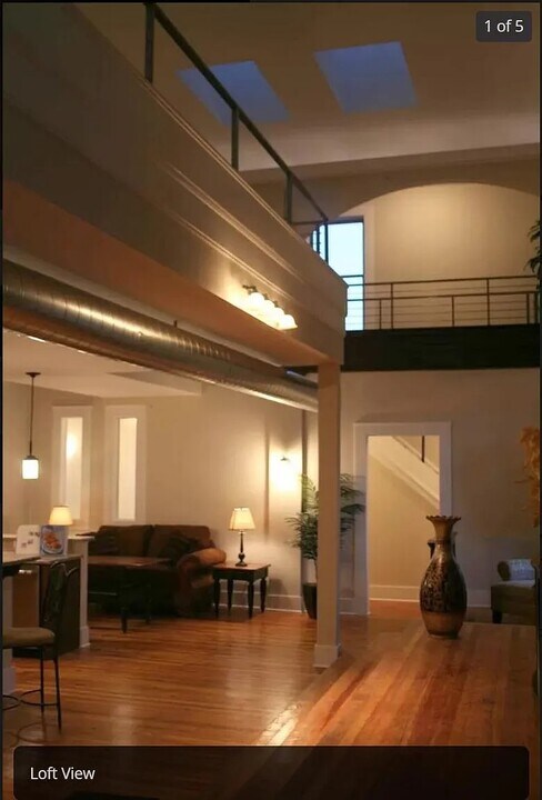 10 W Pulteney Sq, Unit 204 in Bath, NY - Foto de edificio