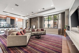 Kent Place Residence in Englewood, CO - Building Photo - Building Photo