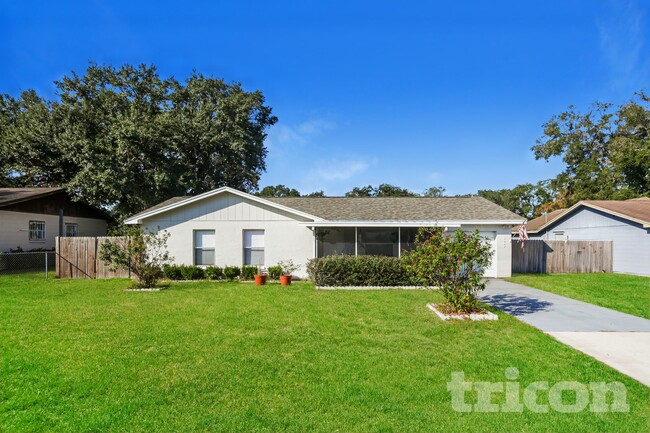 property at 6047 Calendar Ct E