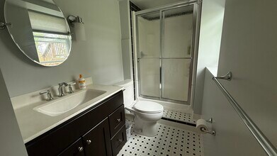106 Clover Ln, Unit 106B in Ithaca, NY - Building Photo - Building Photo
