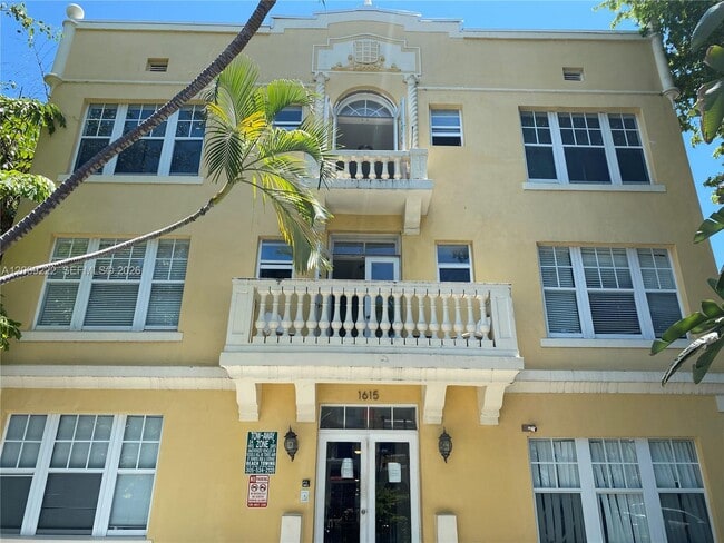 property at 1615 Pennsylvania Ave