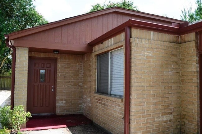 2439 Colton Hollow Dr