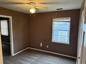 5014 Hagemann St in Kansas City, KS - Building Photo - Building Photo