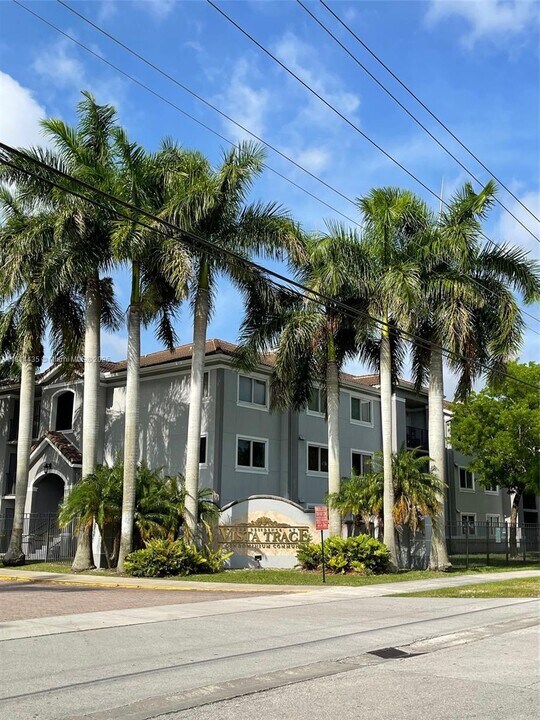 15400 SW 284th St in Homestead, FL - Building Photo