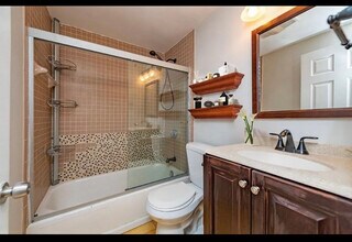 390 Riverway in Boston, MA - Building Photo - Building Photo