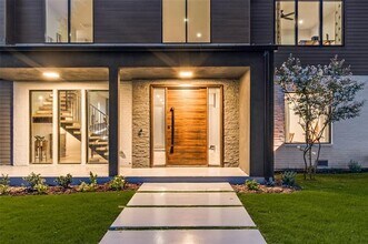 13693 Peyton Dr in Dallas, TX - Building Photo - Building Photo