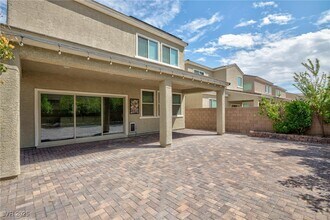 297 Finsbury Ct in Las Vegas, NV - Building Photo - Building Photo