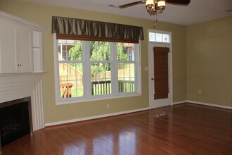 2948 Crystal Spring Ln in Harrisonburg, VA - Building Photo - Building Photo