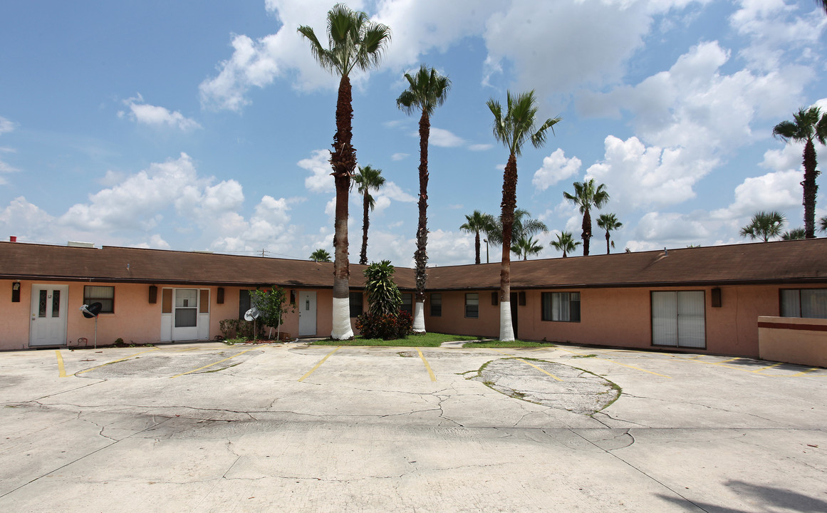 Terrace Villas in Winter Haven, FL - Building Photo