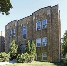 2171 Grand Ave in St. Paul, MN - Foto de edificio - Building Photo