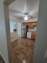 2214 S Goebbert Rd, Unit #178 in Arlington Heights, IL - Foto de edificio - Building Photo