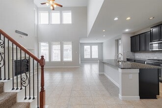 20318 Peralta Cliff Trail in Richmond, TX - Building Photo - Building Photo