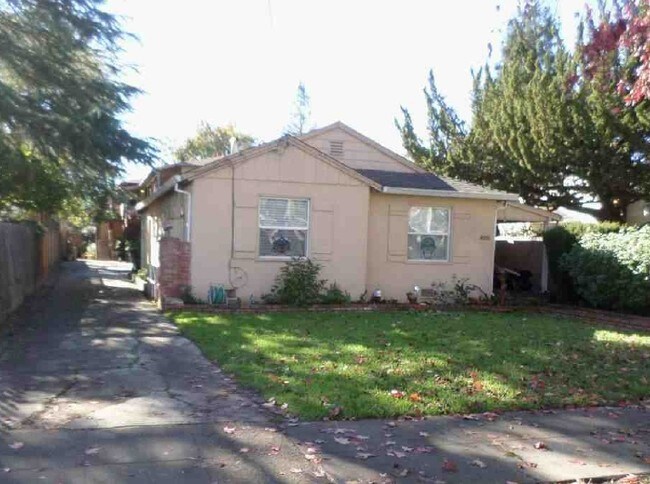 1555 Mercy St in Mountain View, CA - Building Photo - Building Photo