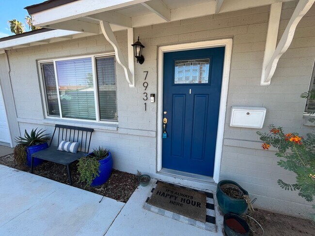 7931 E Willetta St in Scottsdale, AZ - Foto de edificio - Building Photo