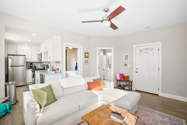 property at 931 21st St