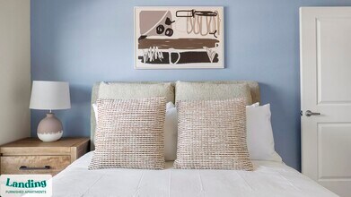 2115 Windsor Blvd in Lockhart, TX - Foto de edificio - Building Photo