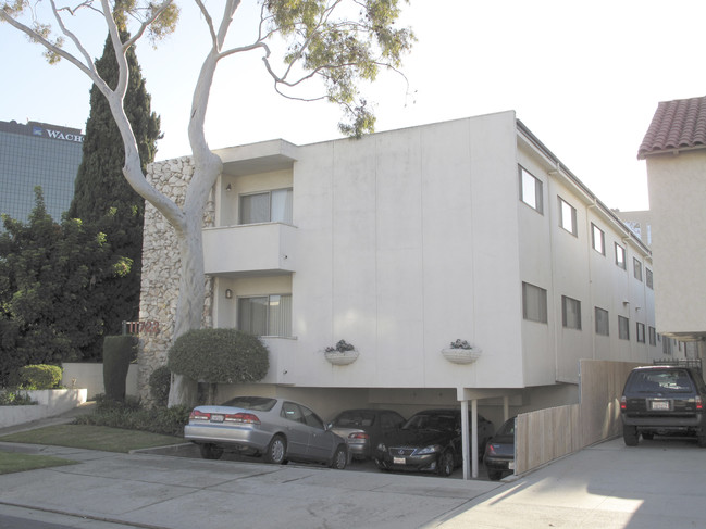 11722 Kiowa Ave in Los Angeles, CA - Building Photo - Building Photo